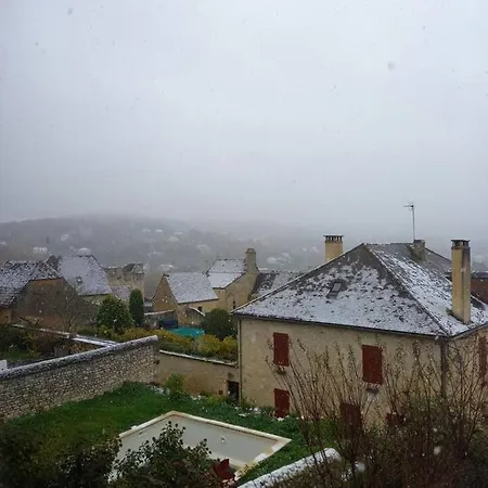 Maison De La Ruelle Au Coeur De La Bastide De Domme Avec Cour Terrasse Extérieur photo
