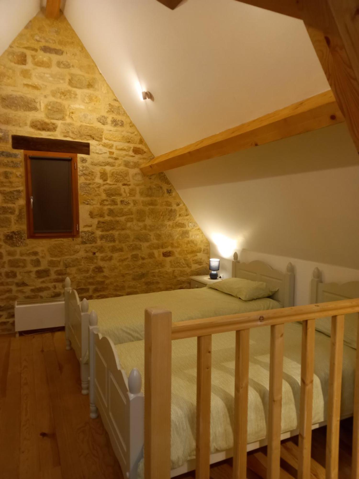 Maison De La Ruelle Au Coeur De La Bastide De Domme Avec Cour Terrasse * Domme