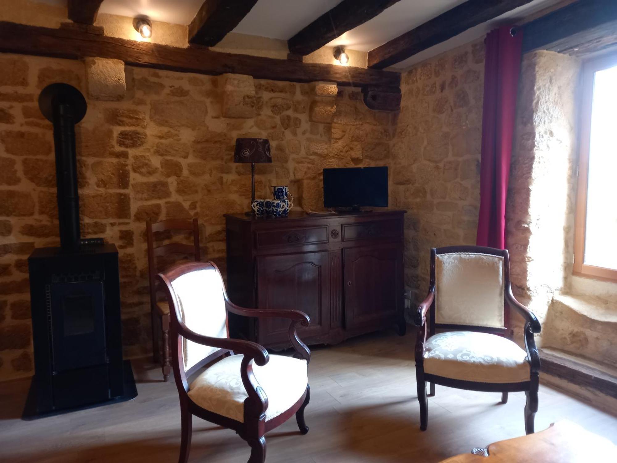 Maison De La Ruelle Au Coeur De La Bastide De Domme Avec Cour Terrasse Holiday home
