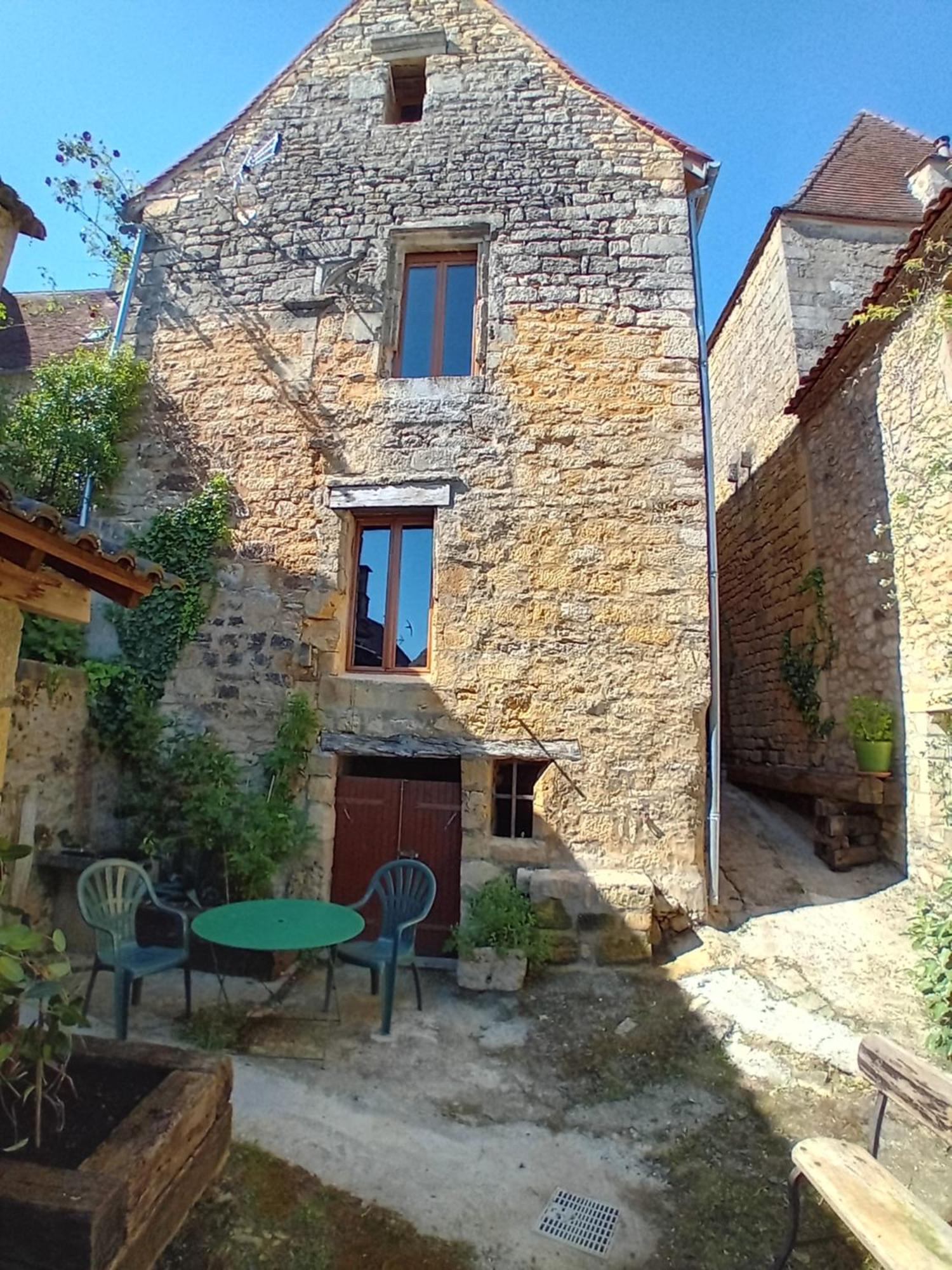 Ferienhaus Maison De La Ruelle Au Coeur De La Bastide De Domme Avec Cour Terrasse *